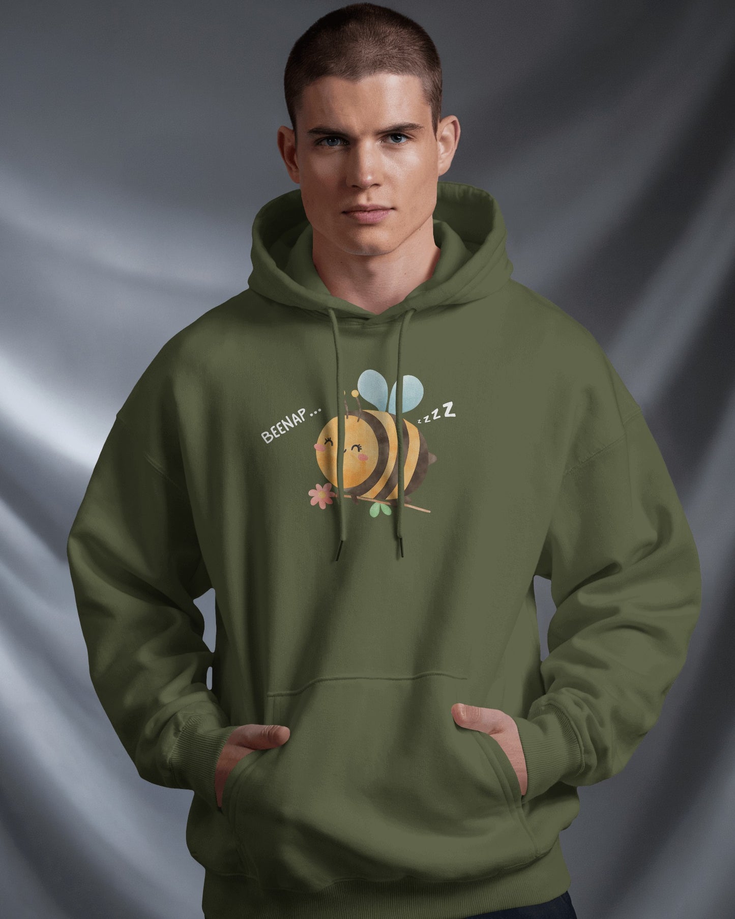 Cute Bee Design - Men's Heavy Blend Hoodie with Floral Design